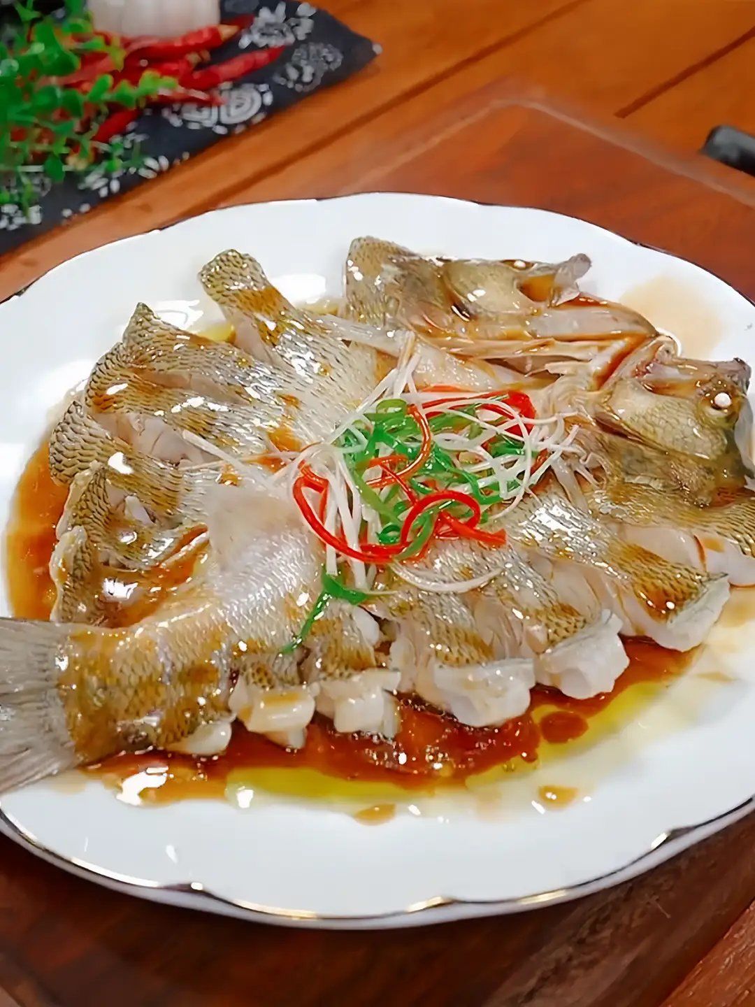 1770450116100993.jpg 清蒸鱼.jpg